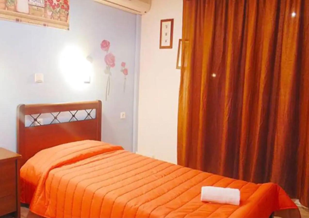 Stefanias Appartments Agios Matthaios  Ngoại thất bức ảnh